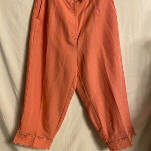 Koret Floral Embroidered Capris Country Rose Color Size 16 NWT Vintage